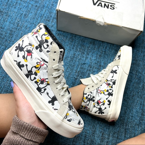 RARE Vans Vault x Disney OG Sk8 Hi LX Mickey 90th Anniversary Sneakers